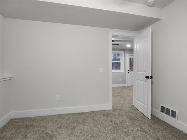 6648 Lakeside Road, Ontario, NY 14519