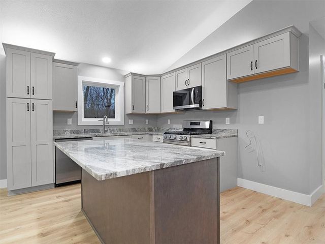 6648 Lakeside Road, Ontario, NY 14519