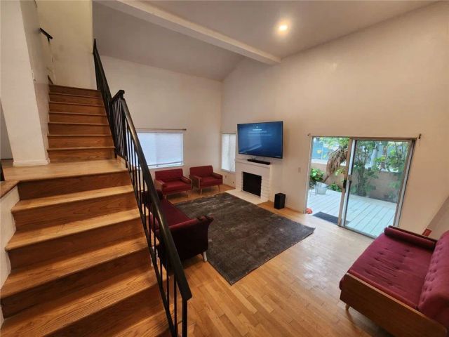 2915 E 60th A, Huntington Park, CA 90255
