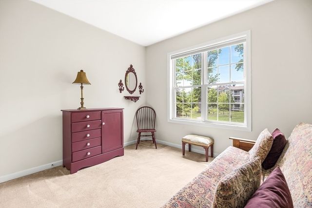 62 Abigail Way 1006, Reading, MA 01867