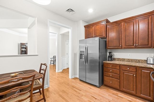 62 Abigail Way 1006, Reading, MA 01867