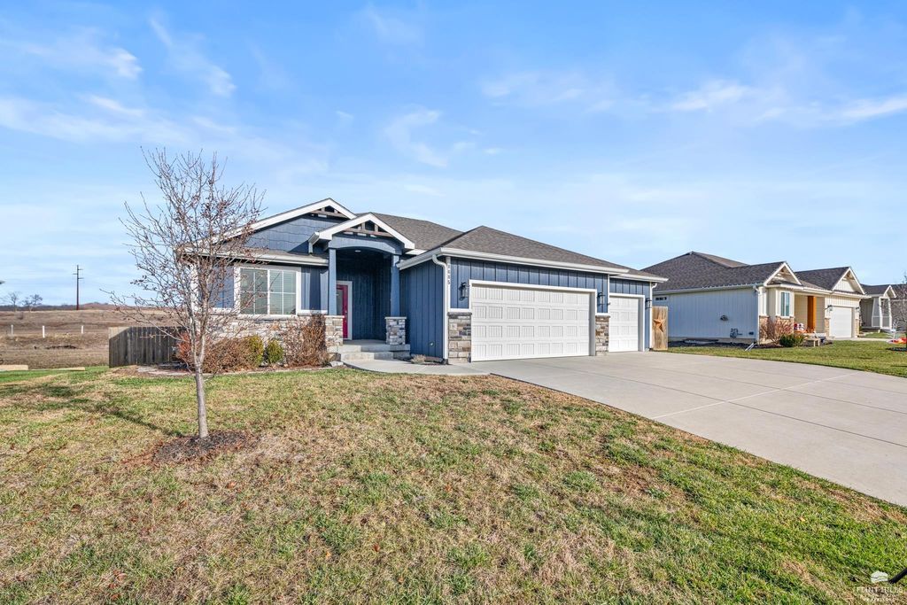 8685 Kinzie Jo Way, Manhattan, KS 66502