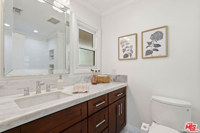 2746 E Quincy Avenue, Orange, CA 92867