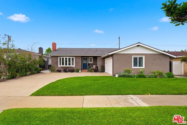 2746 E Quincy Avenue, Orange, CA 92867