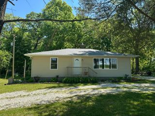 23290 North Avenue, Pennfield Twp, MI 49017