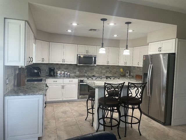 717 W Fischer Circle, Sebastian, FL 32958