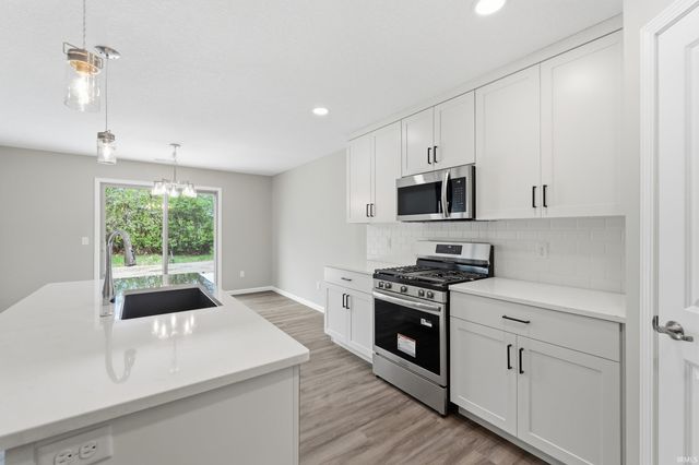 17315 Fett Drive, Huntertown, IN 46748