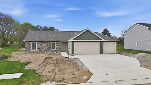 17315 Fett Drive, Huntertown, IN 46748