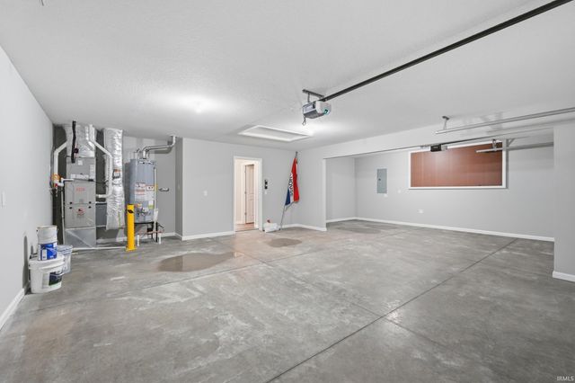 17315 Fett Drive, Huntertown, IN 46748