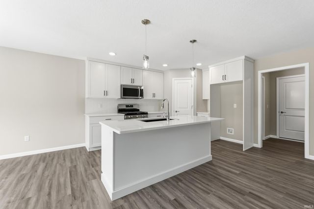 17315 Fett Drive, Huntertown, IN 46748