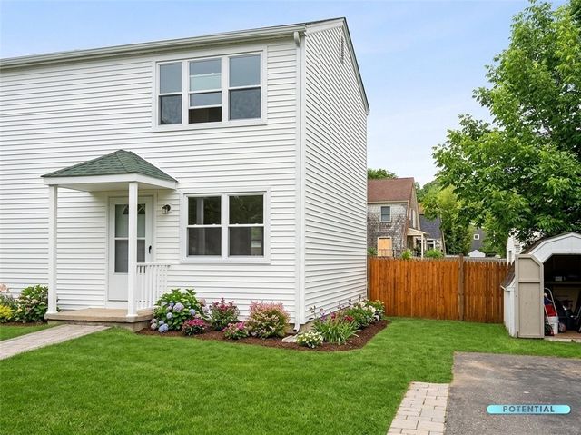 43 Wagner St, Carnegie, PA 15106