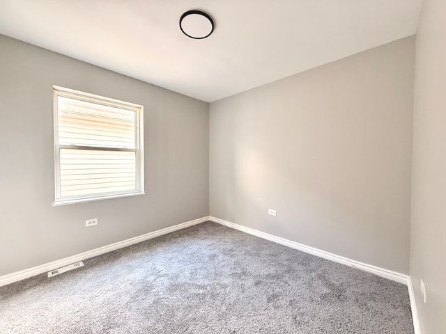 5402 S Marshfield Avenue, Chicago, IL 60609