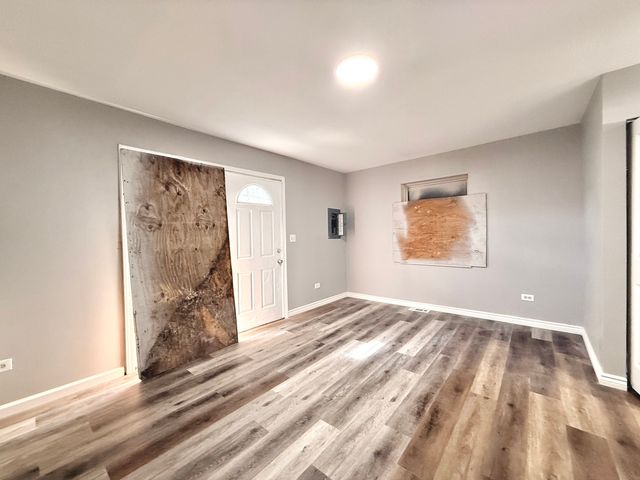 5402 S Marshfield Avenue, Chicago, IL 60609