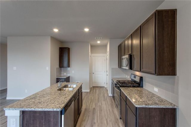 17303 C Leafroller DR, Pflugerville, TX 78660