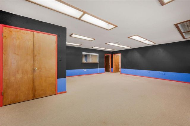 150 W Glenn Avenue, Coalinga, CA 93210