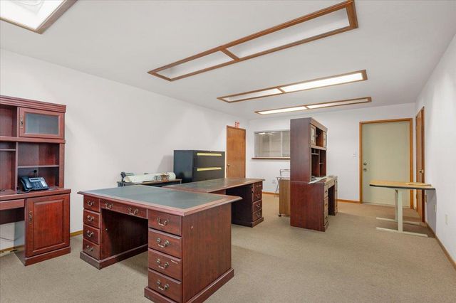 150 W Glenn Avenue, Coalinga, CA 93210