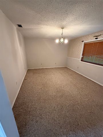 1393 NE County Road 2120 Road NE, Powell, TX 75153