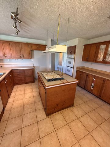 1393 NE County Road 2120 Road NE, Powell, TX 75153