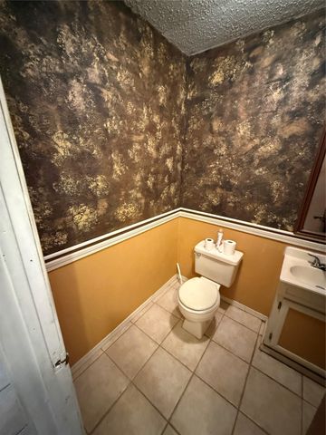 1393 NE County Road 2120 Road NE, Powell, TX 75153