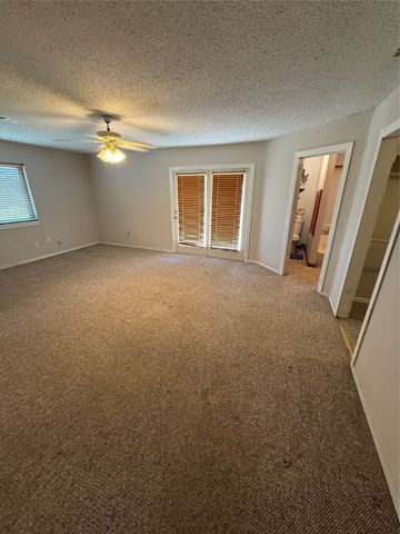 1393 NE County Road 2120 Road NE, Powell, TX 75153