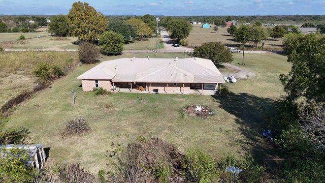 1393 NE County Road 2120 Road NE, Powell, TX 75153