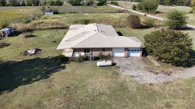 1393 NE County Road 2120 Road NE, Powell, TX 75153