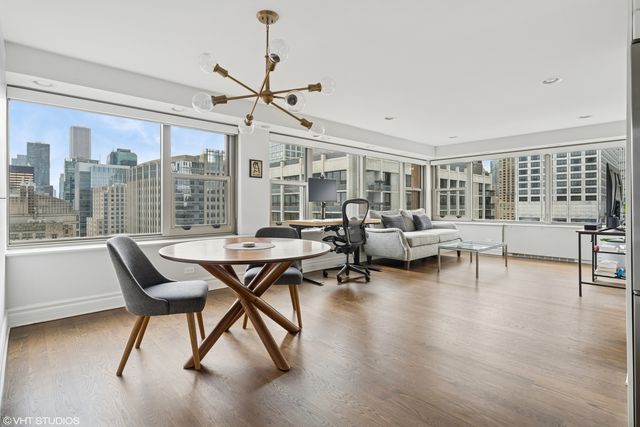 247 E Chestnut Street 2504, Chicago, IL 60611