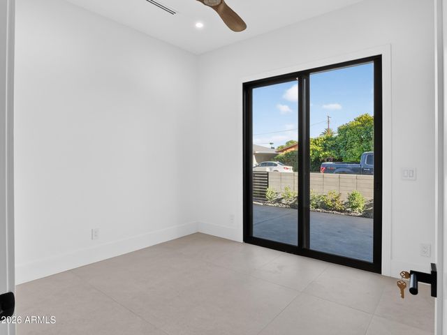 8214 E Hazelwood Street, Scottsdale, AZ 85251