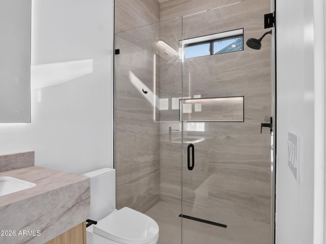 8214 E Hazelwood Street, Scottsdale, AZ 85251