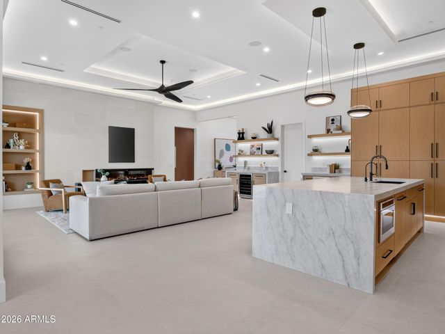 8214 E Hazelwood Street, Scottsdale, AZ 85251