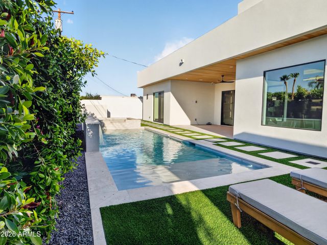 8214 E Hazelwood Street, Scottsdale, AZ 85251