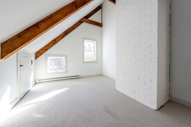 80 Branch Ter, Barnstable, MA 02648