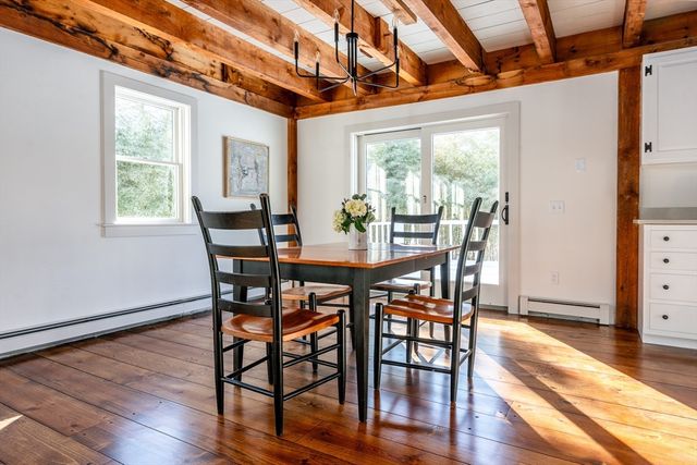 80 Branch Ter, Barnstable, MA 02648