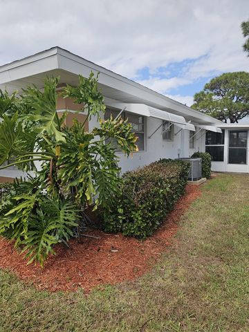 1212 Lakes End Drive D, Fort Pierce, FL 34982