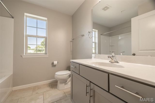 723 Bordeaux Way, St Peters, MO 63376