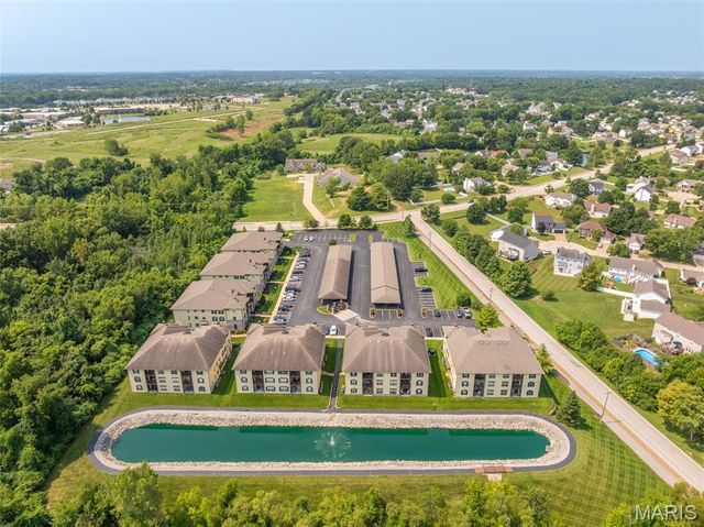 723 Bordeaux Way, St Peters, MO 63376