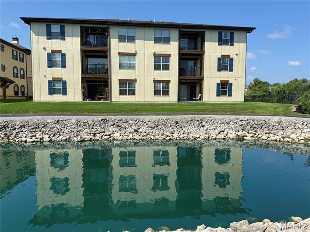 723 Bordeaux Way, St Peters, MO 63376