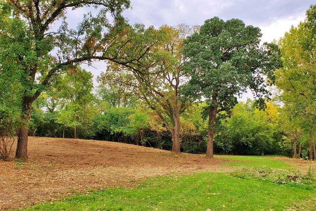 840 Arbor Avenue, West Chicago, IL 60185