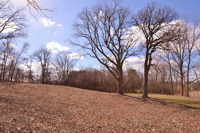 840 Arbor Avenue, West Chicago, IL 60185