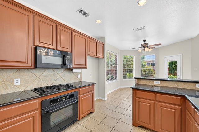 13444 Bavarian Drive, Frisco, TX 75033