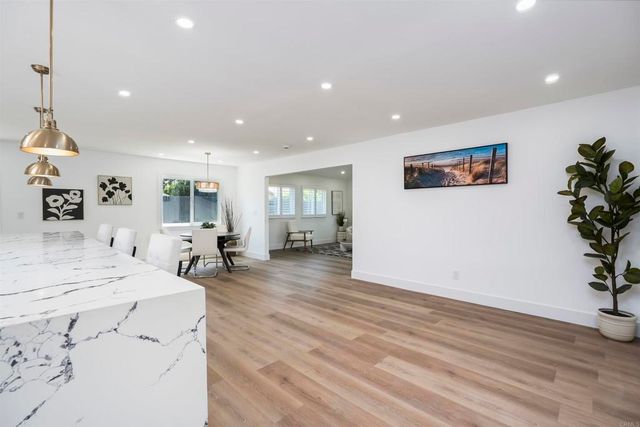 4380 Rolfe Rd, San Diego, CA 92117