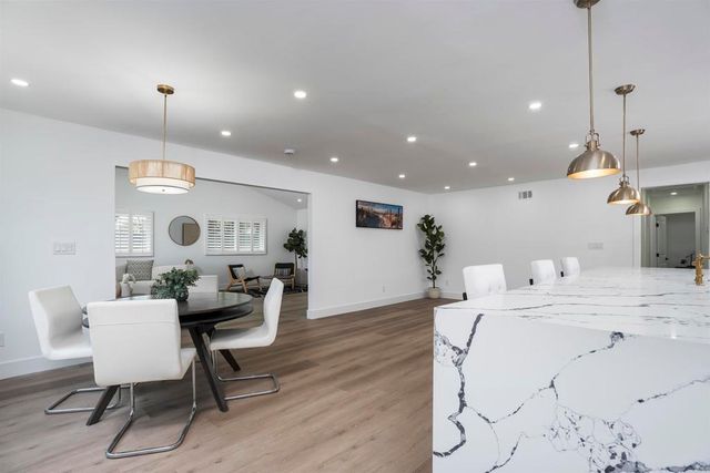 4380 Rolfe Rd, San Diego, CA 92117