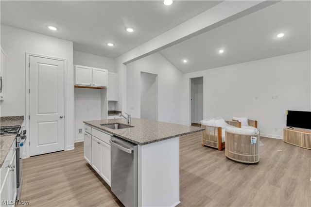 8848 Franklin Street NW, Massillon, OH 44646