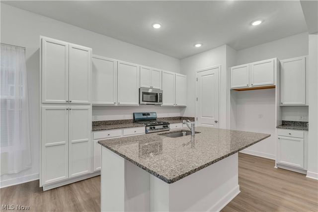 8848 Franklin Street NW, Massillon, OH 44646