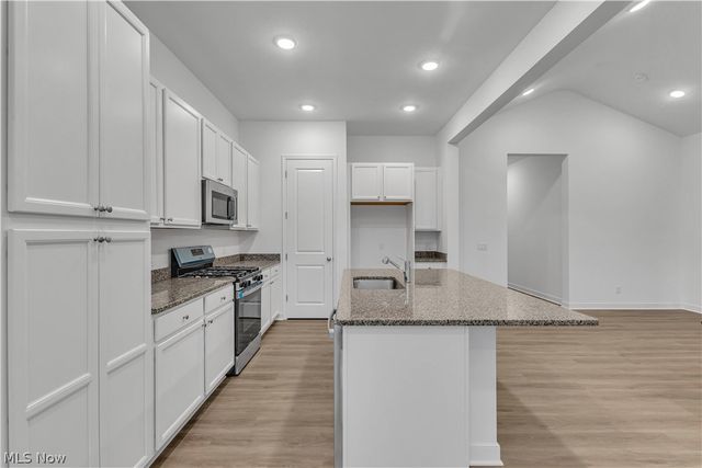 8848 Franklin Street NW, Massillon, OH 44646