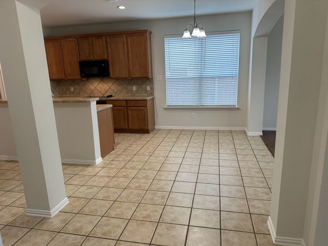 2820 Cascade Cove Drive, Little Elm, TX 75068