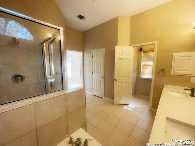 26418 Cuyahoga Circle, San Antonio, TX 78260