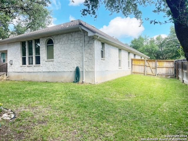 26418 Cuyahoga Circle, San Antonio, TX 78260