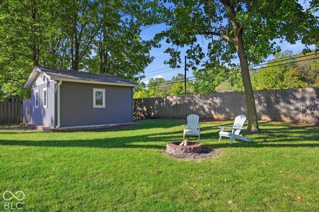 36 Lansdowne Lane, Carmel, IN 46033