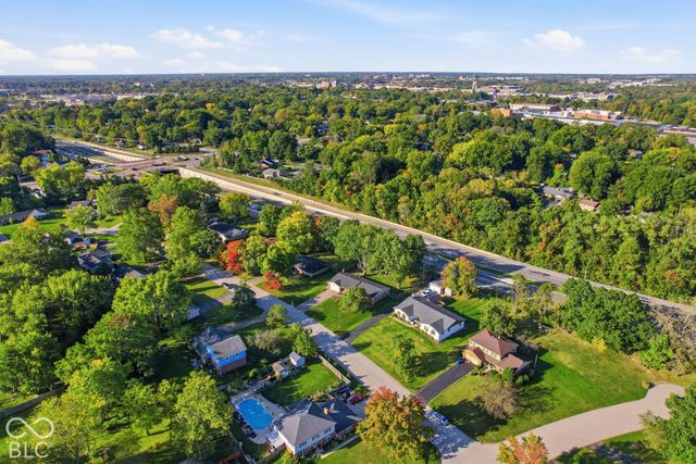 36 Lansdowne Lane, Carmel, IN 46033
